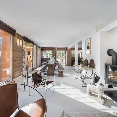Located In A Quiet Area But In Near Walking Distance To The Center Bed & Breakfast *